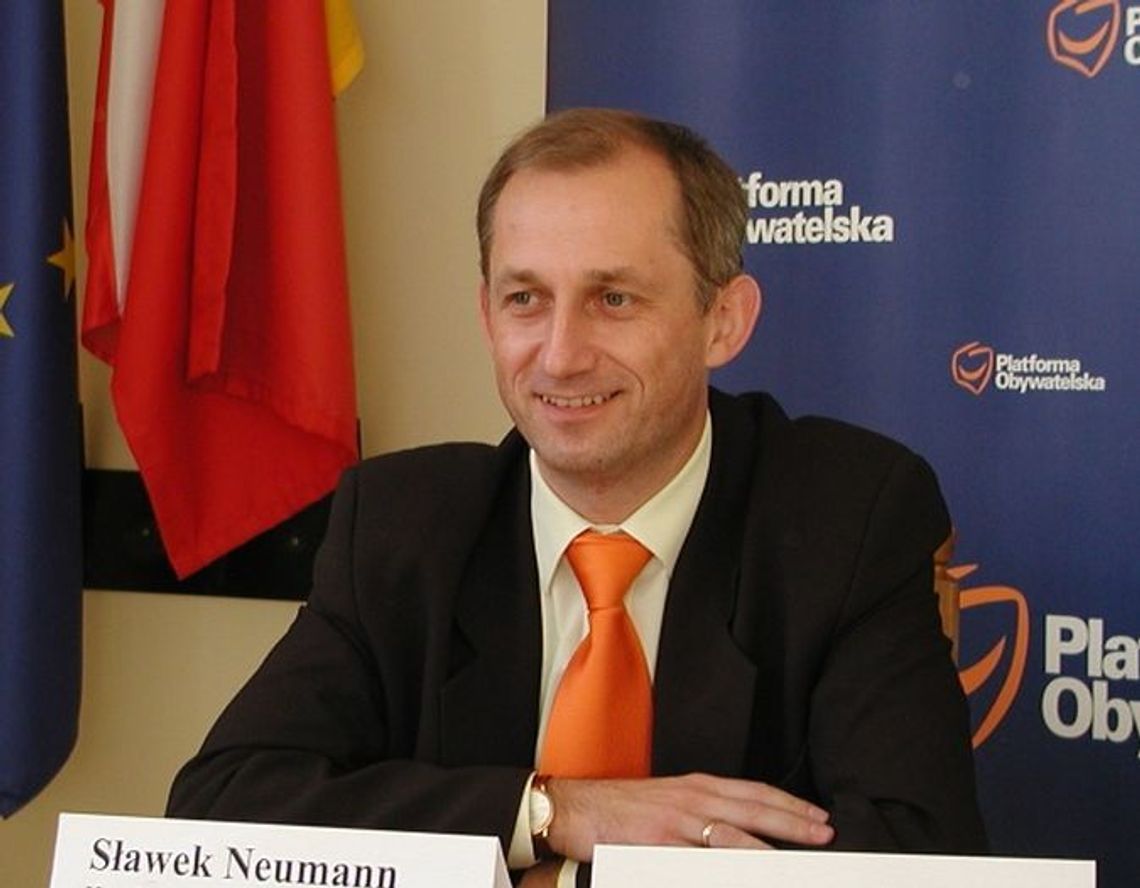 Wiceminister Neumann w akcji. Afera w służbie zdrowia