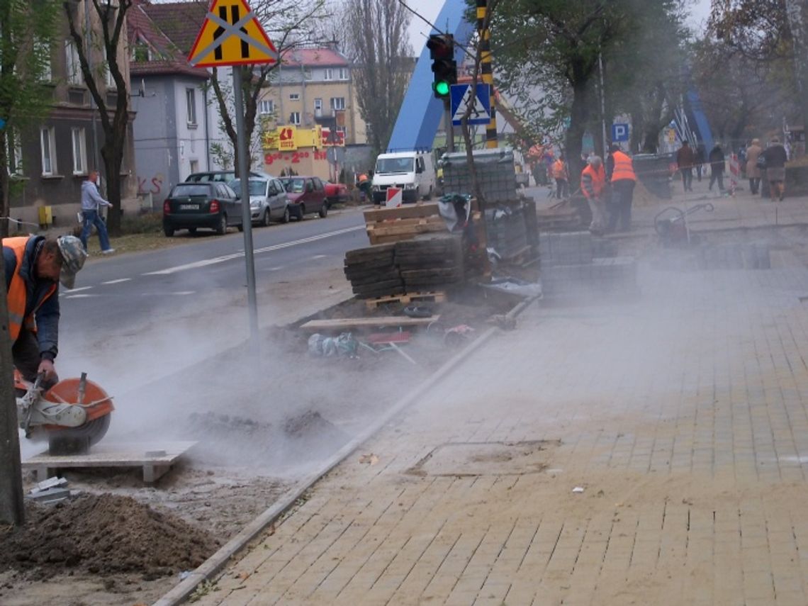 Wiele tczewskich chodników „woła” o remont. Za mało pieniędzy, za dużo potrzeb Wiele tczewskich chodników „woła” o remont. Za mało pieniędzy, za dużo potrzeb
