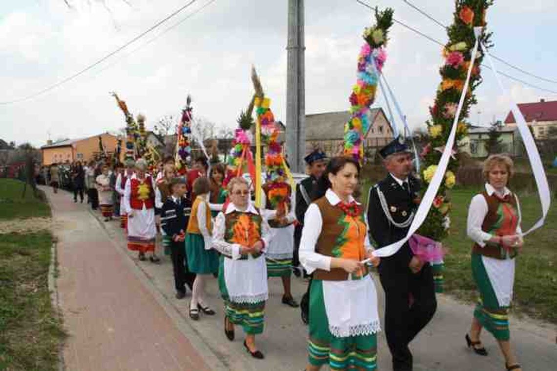Wielkanocne palmy w Gogolewie do samego nieba! 