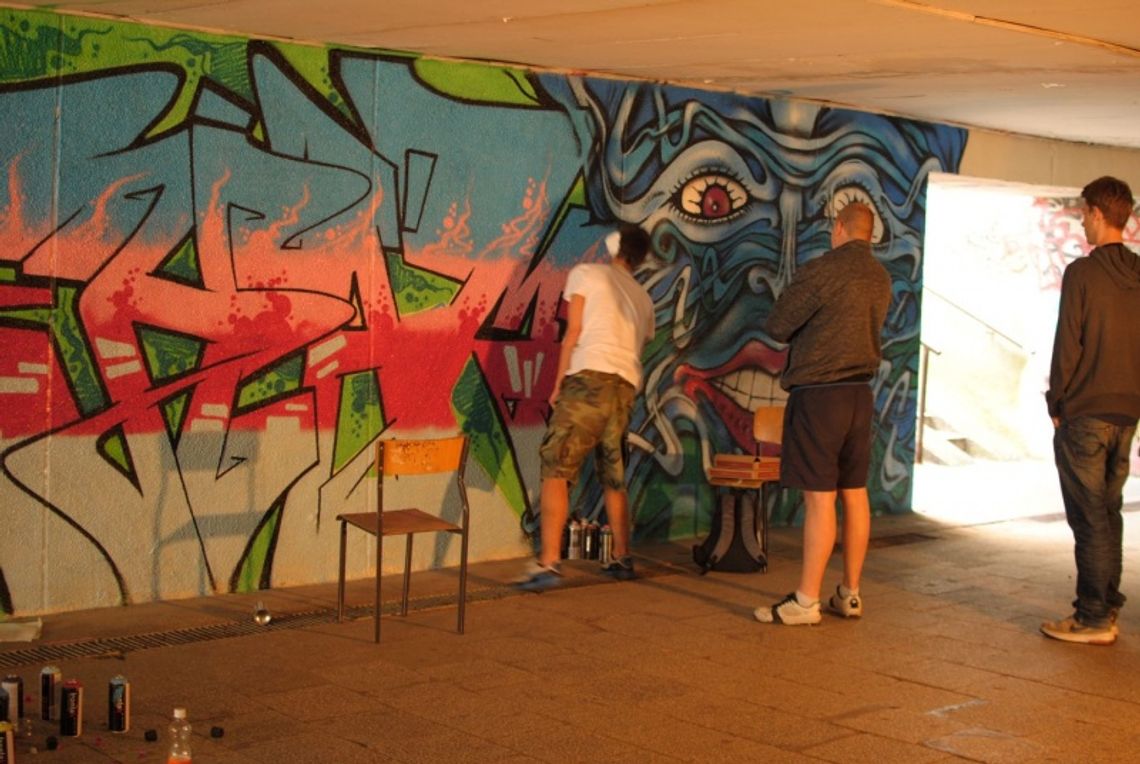 Wielkie podziemne malowanie. „Wiem – Nie niszczę, tworzę” Wielkie podziemne malowanie. „Wiem – Nie niszczę, tworzę”