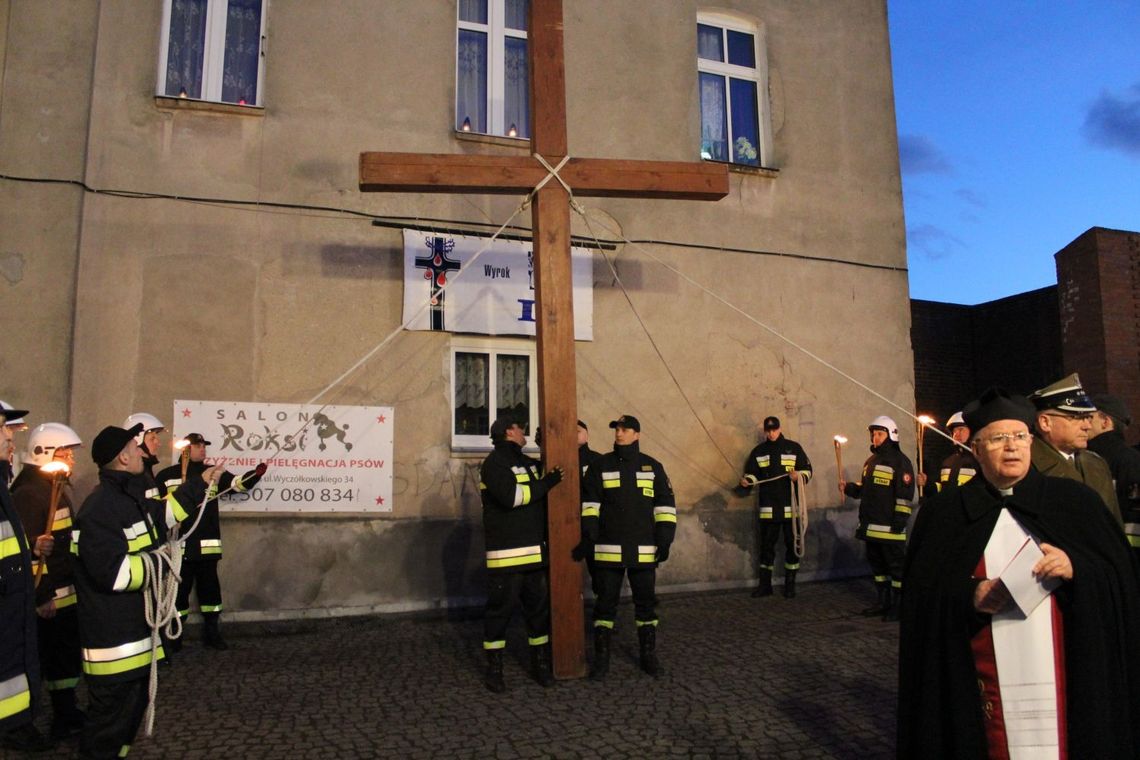 Wielkopiątkowa Droga Krzyżowa za nami. Setki tczewian wzięły udział w procesji