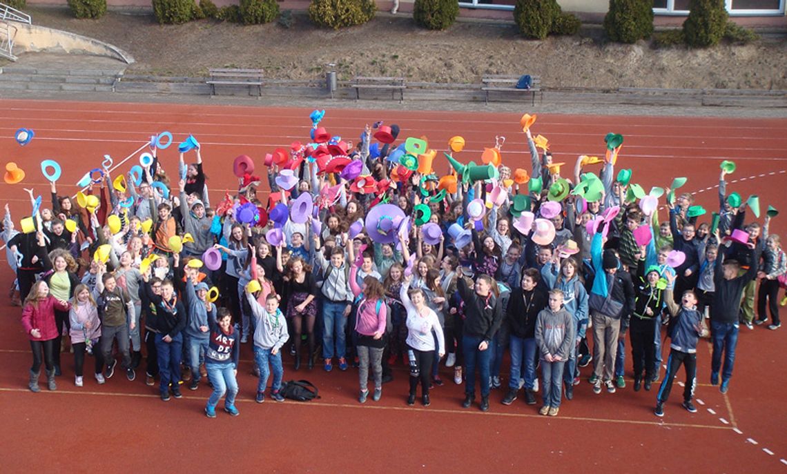 Wiosna przyszła w kapeluszu Wiosna przyszła w kapeluszu