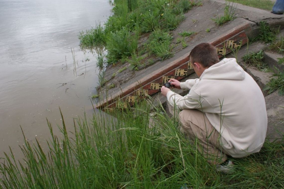 Wisła na Pomorzu powoli wraca do stanu sprzed powodzi Wisła na Pomorzu powoli wraca do stanu sprzed powodzi