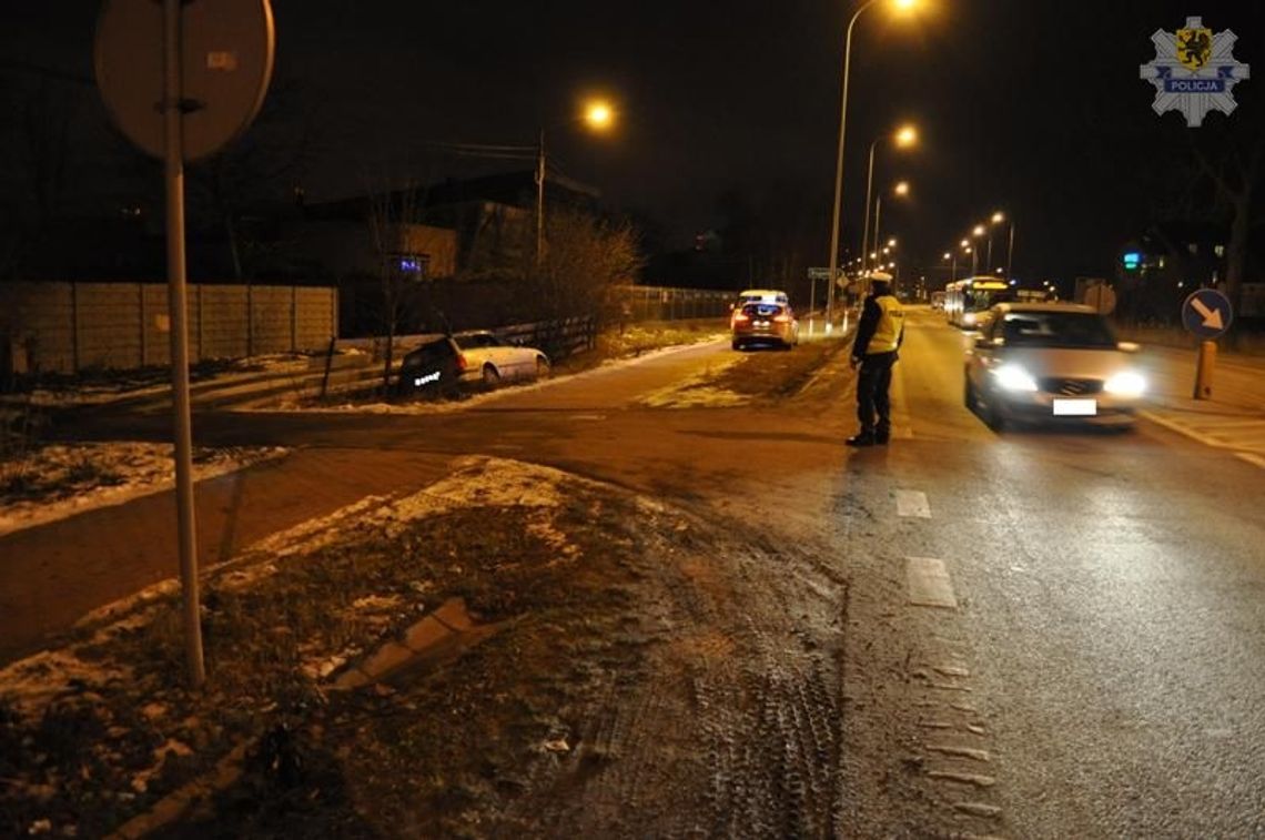Wjechał do rowu melioracyjnego w Przejazdowie Wjechał do rowu melioracyjnego w Przejazdowie
