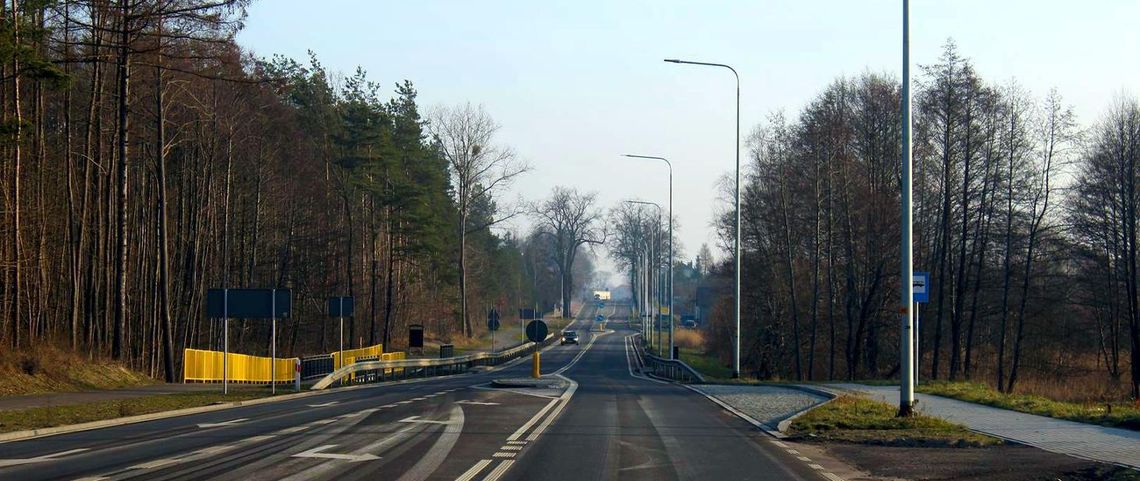 Wkrótce ruszy remont drogi z Czarnej Wody w kierunku Czerska. Wyłoniono wykonawcę przebudowy DK nr 22 Wkrótce ruszy remont drogi z Czarnej Wody w kierunku Czerska. Wyłoniono wykonawcę przebudowy DK nr 22