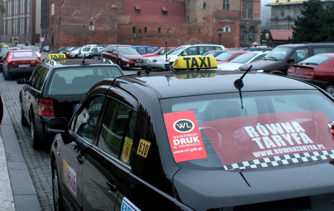 Władze miasta kontra taksówkarze – 1:0