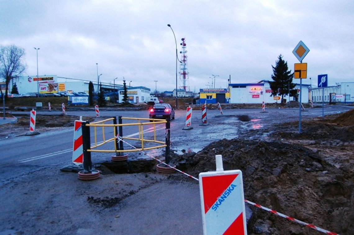 Wodny problem. Niebezpecznie na dojeździe do autostrady A1 Wodny problem. Niebezpecznie na dojeździe do autostrady A1