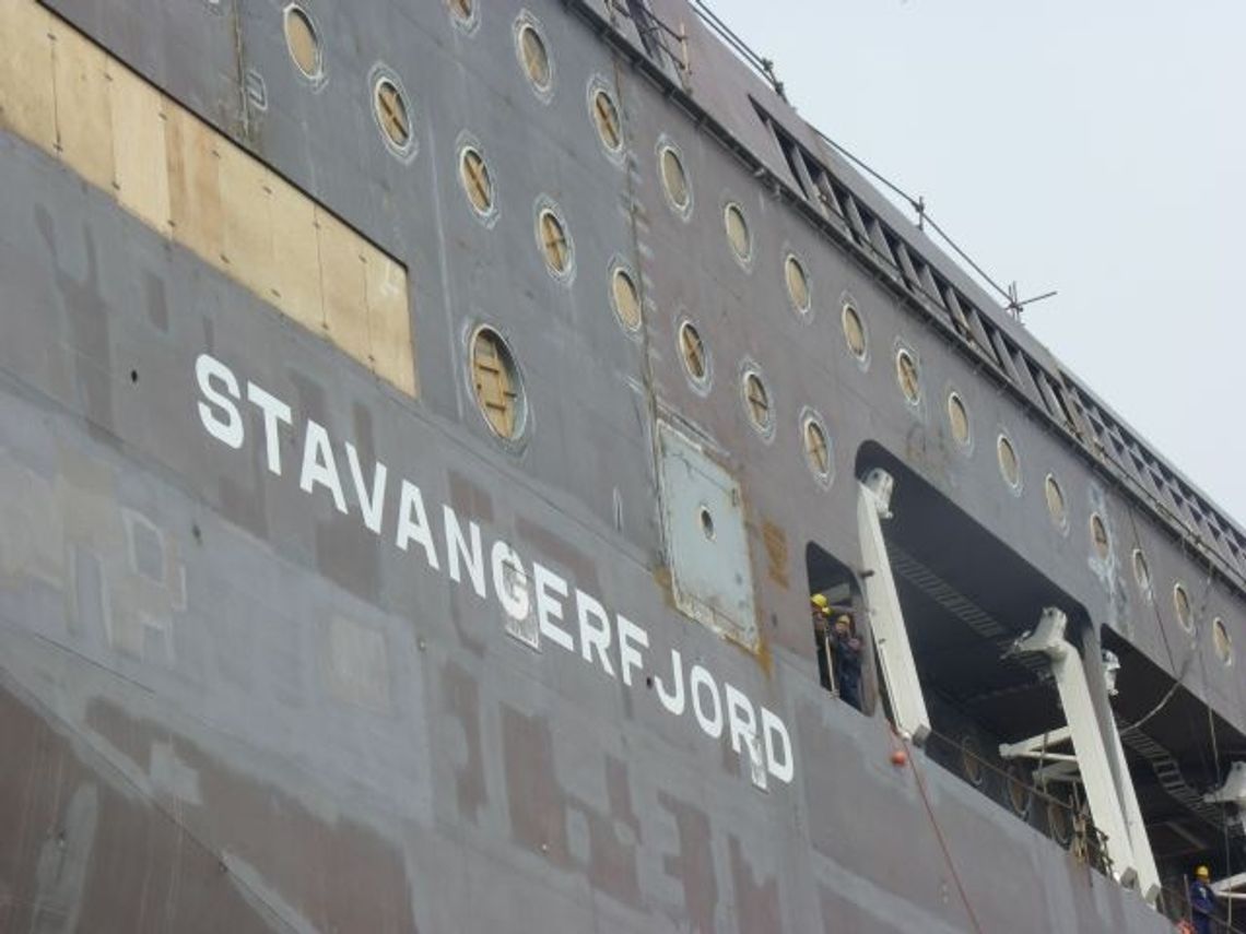 Wodowanie promu w Stoczni Gdańskiej Wodowanie promu w Stoczni Gdańskiej