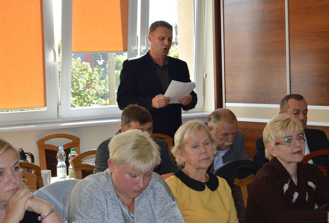 Wojna w gminie. Dyrektorzy „odwołają” radnego? Wojna w gminie. Dyrektorzy „odwołają” radnego?