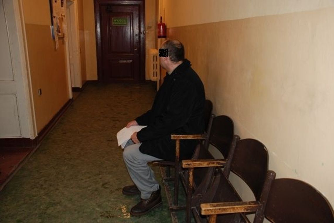 Wyłudzili premie gwarancyjne za zrealizowane książeczki mieszkaniowe Wyłudzili premie gwarancyjne za zrealizowane książeczki mieszkaniowe