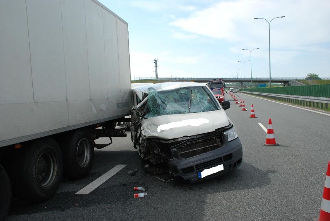 Wypadek na A-1. Kierowca przysnął?