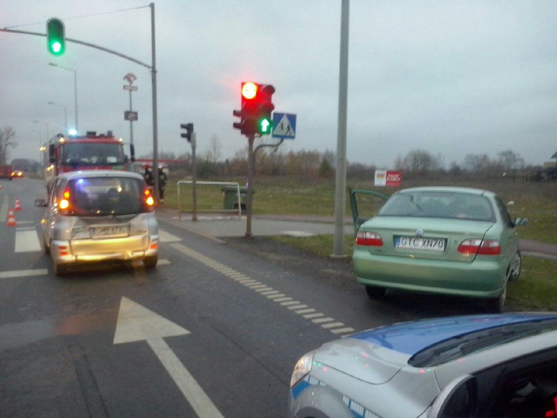 Wypadek na DK 91 w Tczewie. Dwie osoby zabrane do szpitala Wypadek na DK 91 w Tczewie. Dwie osoby zabrane do szpitala