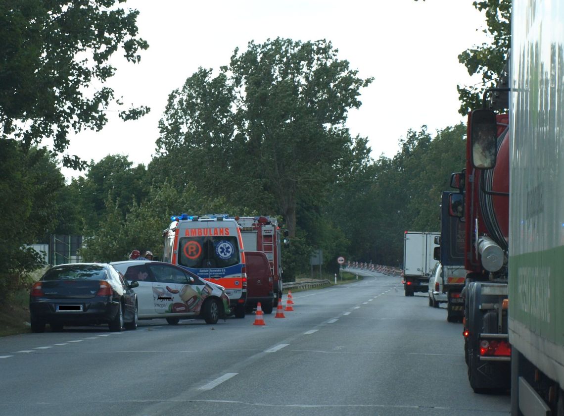 Wypadek na drodze krajowej 91. Są ranni Wypadek na drodze krajowej 91. Są ranni