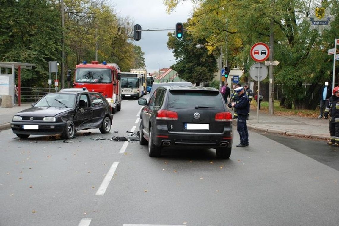 Wypadek na Grunwaldzkiej - 3-letni chłopiec trafił do szpitala Wypadek na Grunwaldzkiej - 3-letni chłopiec trafił do szpitala