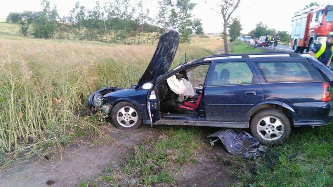Wypadek na jedynce w Subkowach. Kierowca oddalił się z miejsca zdarzenia