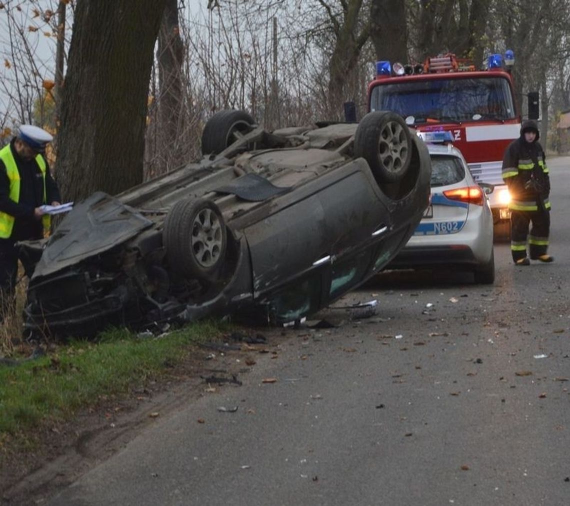 Wypadek nietrzeźwego kierowcy w Szymankowie.