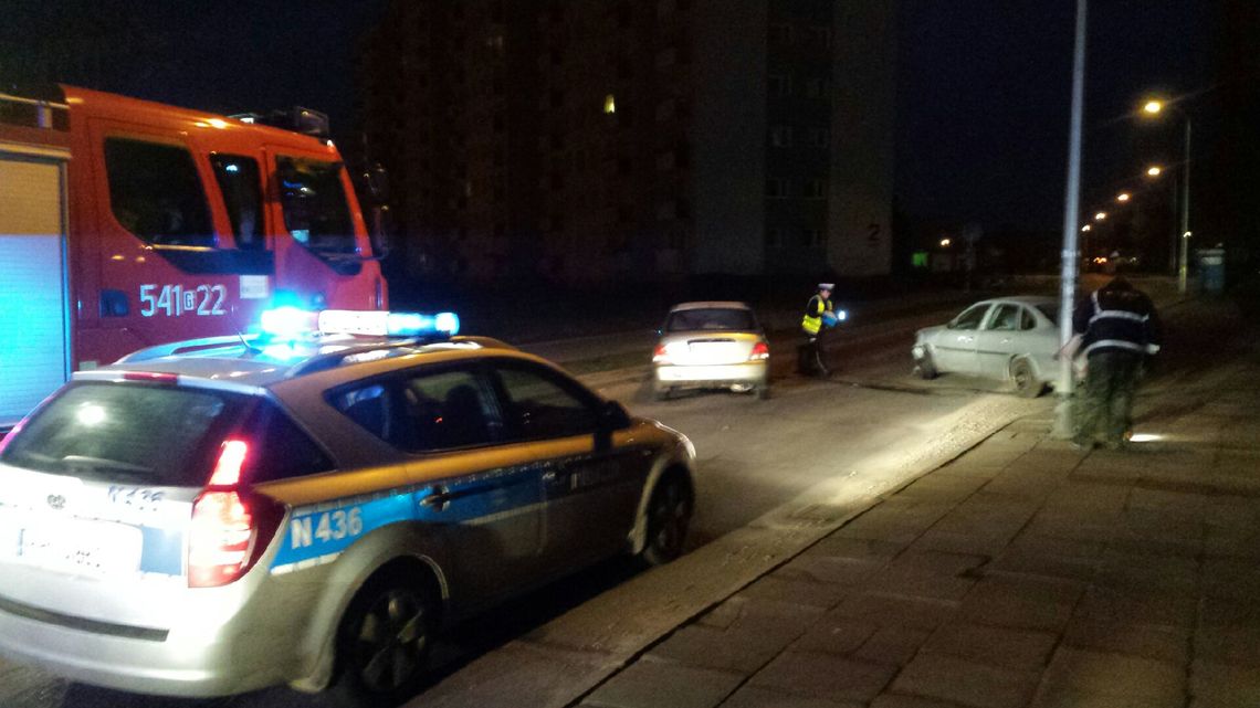 Wypadek przy ul. Jagiełły. Dwie osoby ranne! Wypadek przy ul. Jagiełły. Dwie osoby ranne!