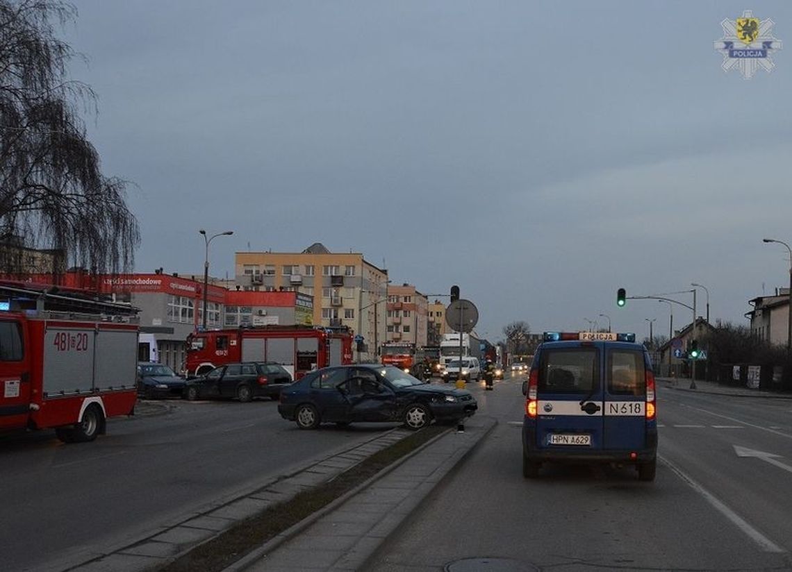 Wypadek z udziałem 4 samochodów