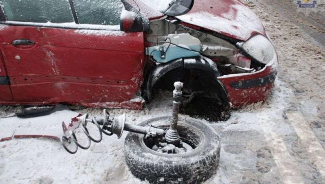 Wyprzedź zimę - zmień opony. Zima potrafi zaskoczyć w najmniej odpowiednim momencie Wyprzedź zimę - zmień opony. Zima potrafi zaskoczyć w najmniej odpowiednim momencie