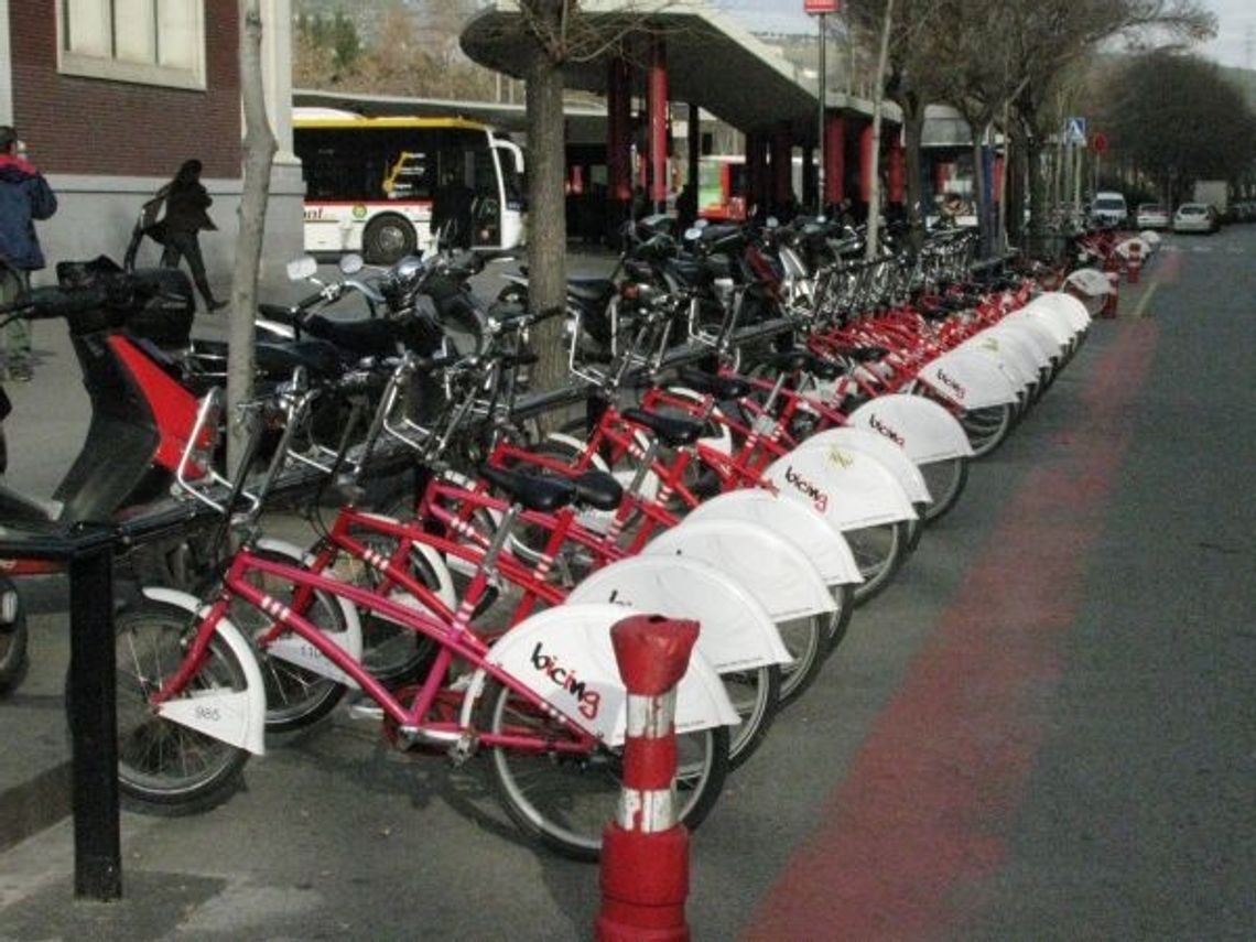 Wyślij sms i w drogę rowerem publicznym Wyślij sms i w drogę rowerem publicznym