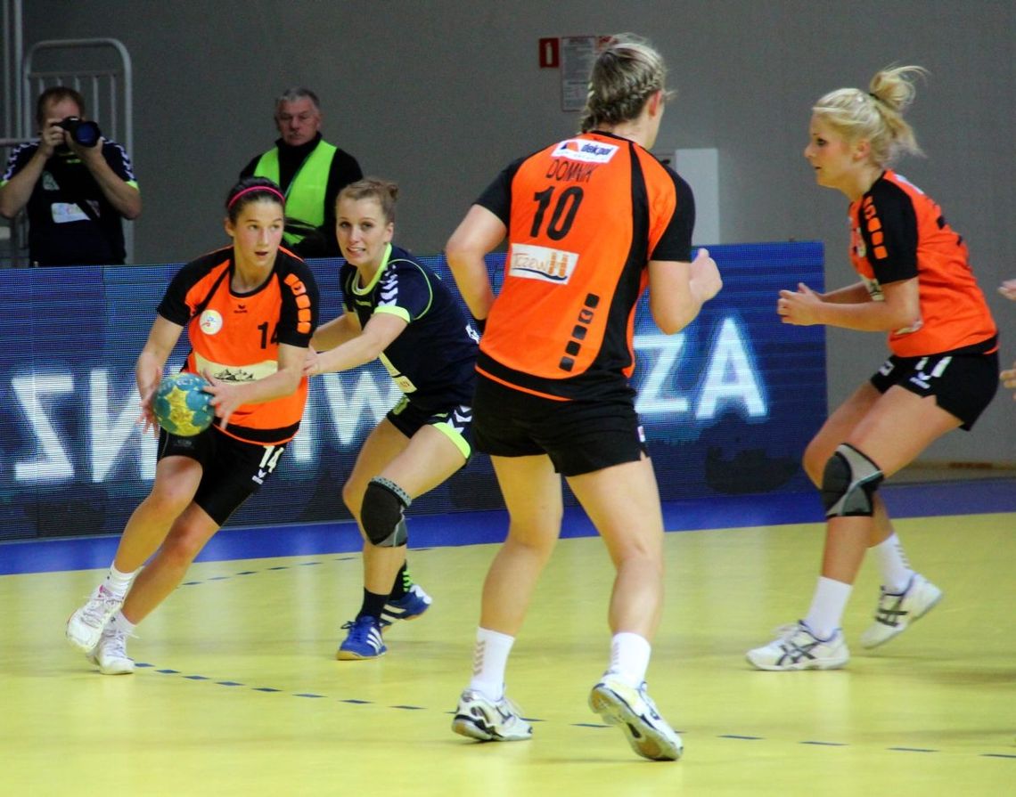 Wysoka i bolesna porażka - samborzanki bez sił w Koszalinie Wysoka i bolesna porażka - samborzanki bez sił w Koszalinie