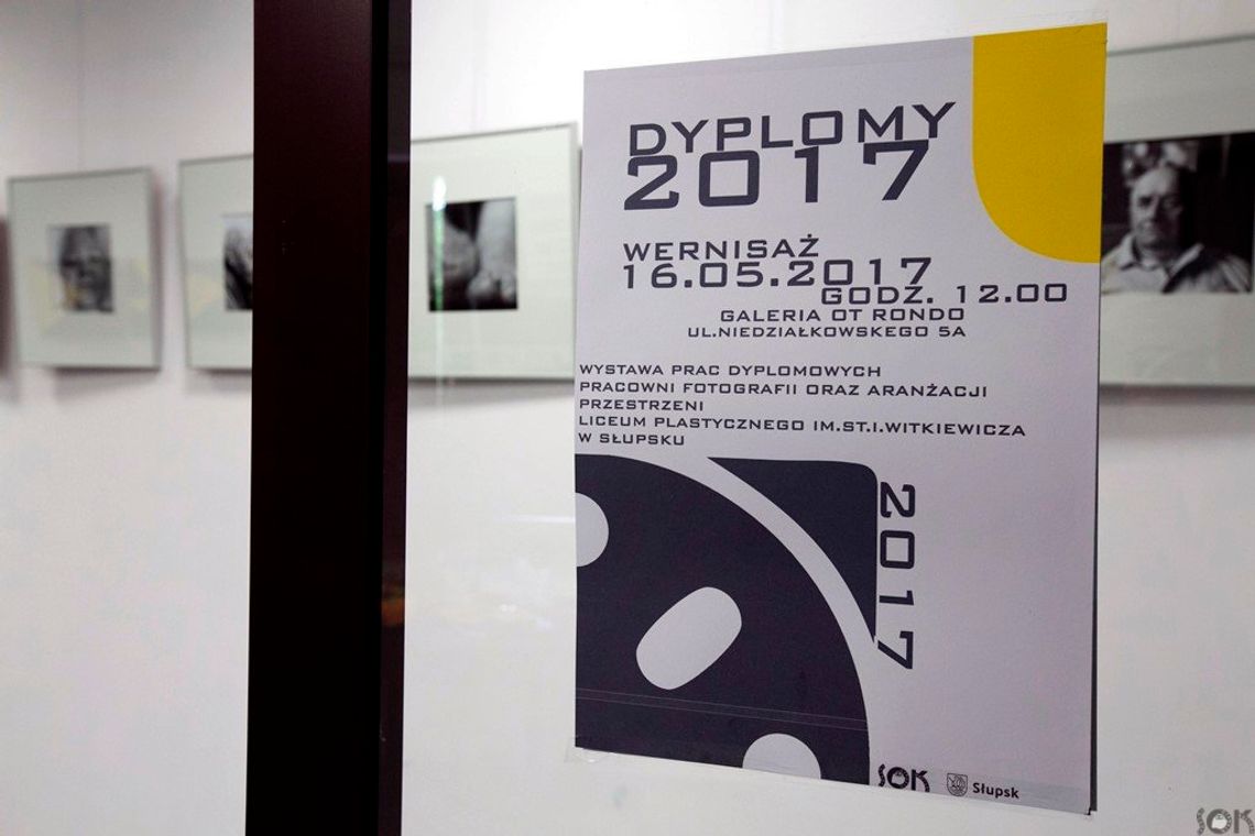 Wystawa prac dyplomowych uczniów Liceum Plastycznego Wystawa prac dyplomowych uczniów Liceum Plastycznego