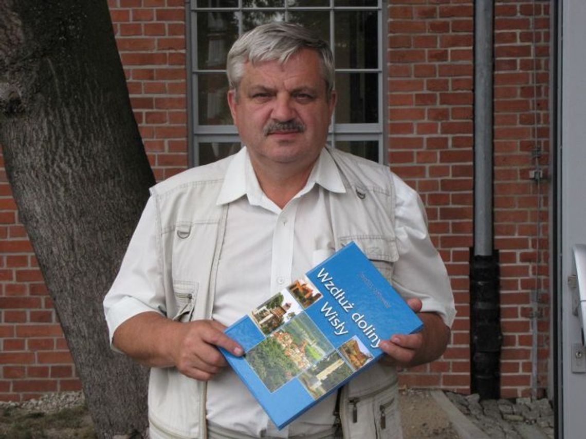 „Wzdłuż doliny Wisły” - wyróżniony album Ziółkowskiego