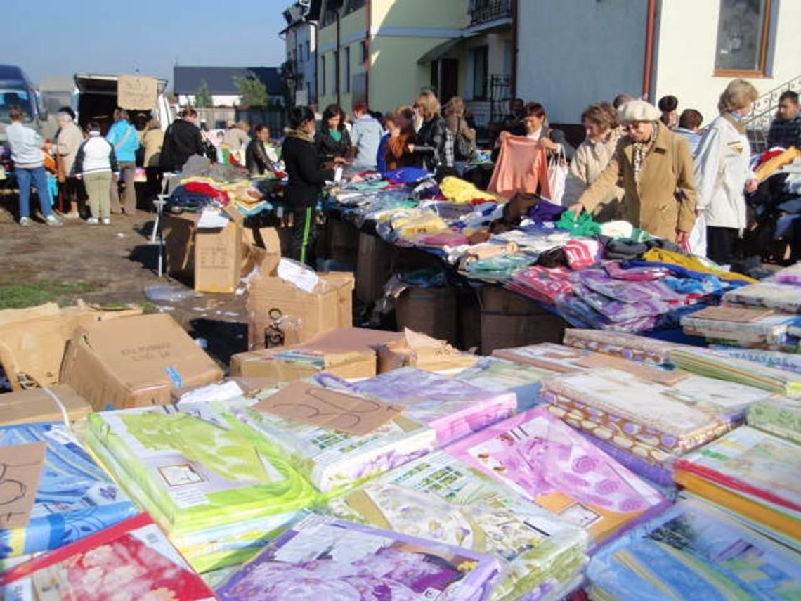 Wzrosły opłaty za korzystanie z parkingu i miejskiego targowiska Wzrosły opłaty za korzystanie z parkingu i miejskiego targowiska