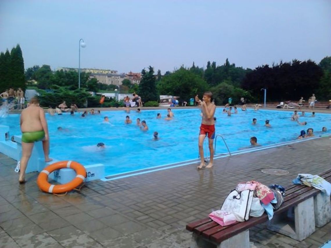 Z basenu w Tczewie korzysta nawet 600 osób dziennie Z basenu w Tczewie korzysta nawet 600 osób dziennie