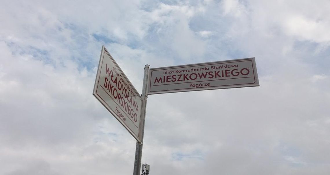 Z gdyńskich ulic znikają komunistyczni patroni