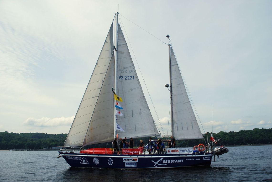 Z jachtu s/y „Barlovento II" - w dobrych humorach Z jachtu s/y „Barlovento II" - w dobrych humorach