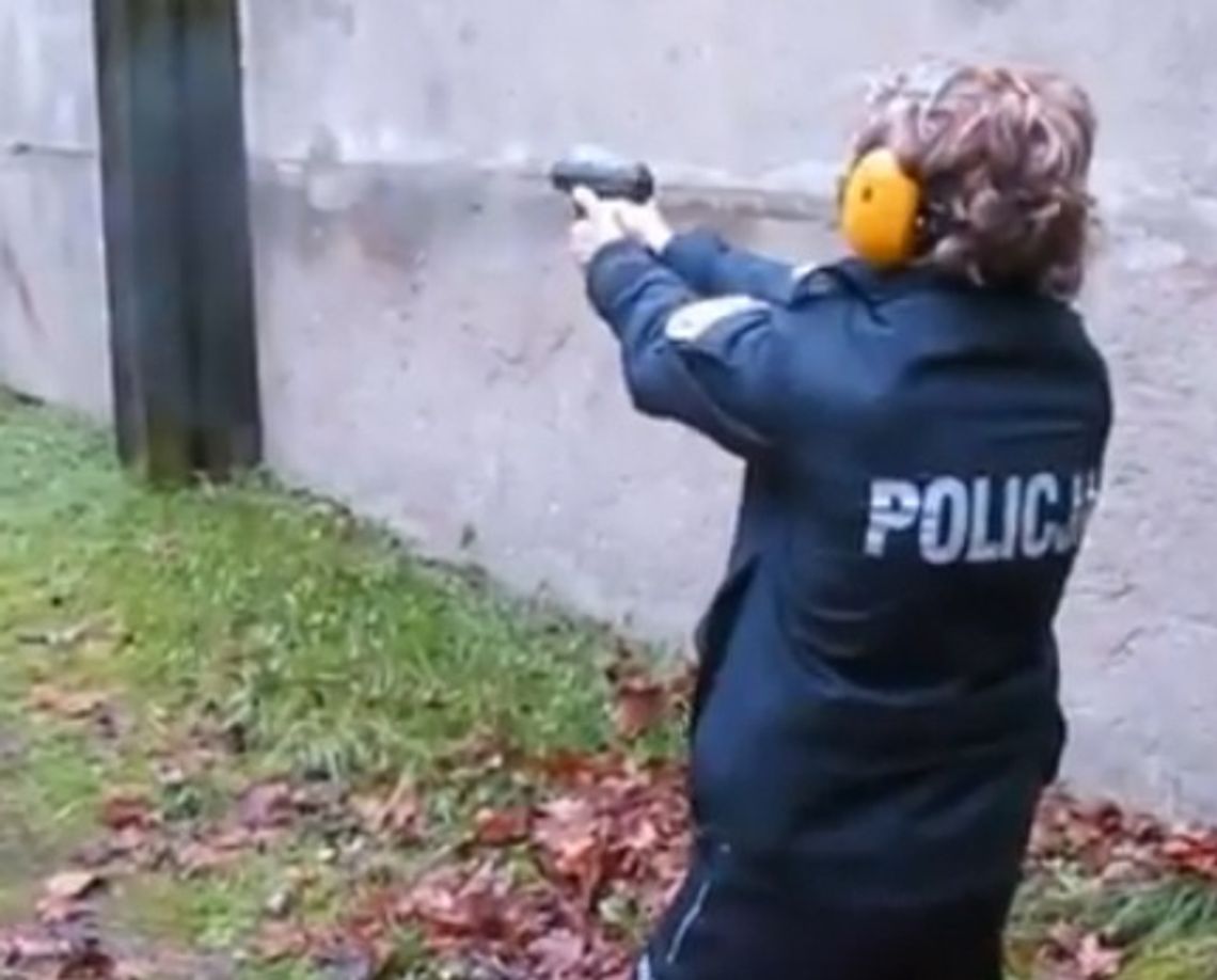Z kamerą podpatrywaliśmy jak strzelają policjanci