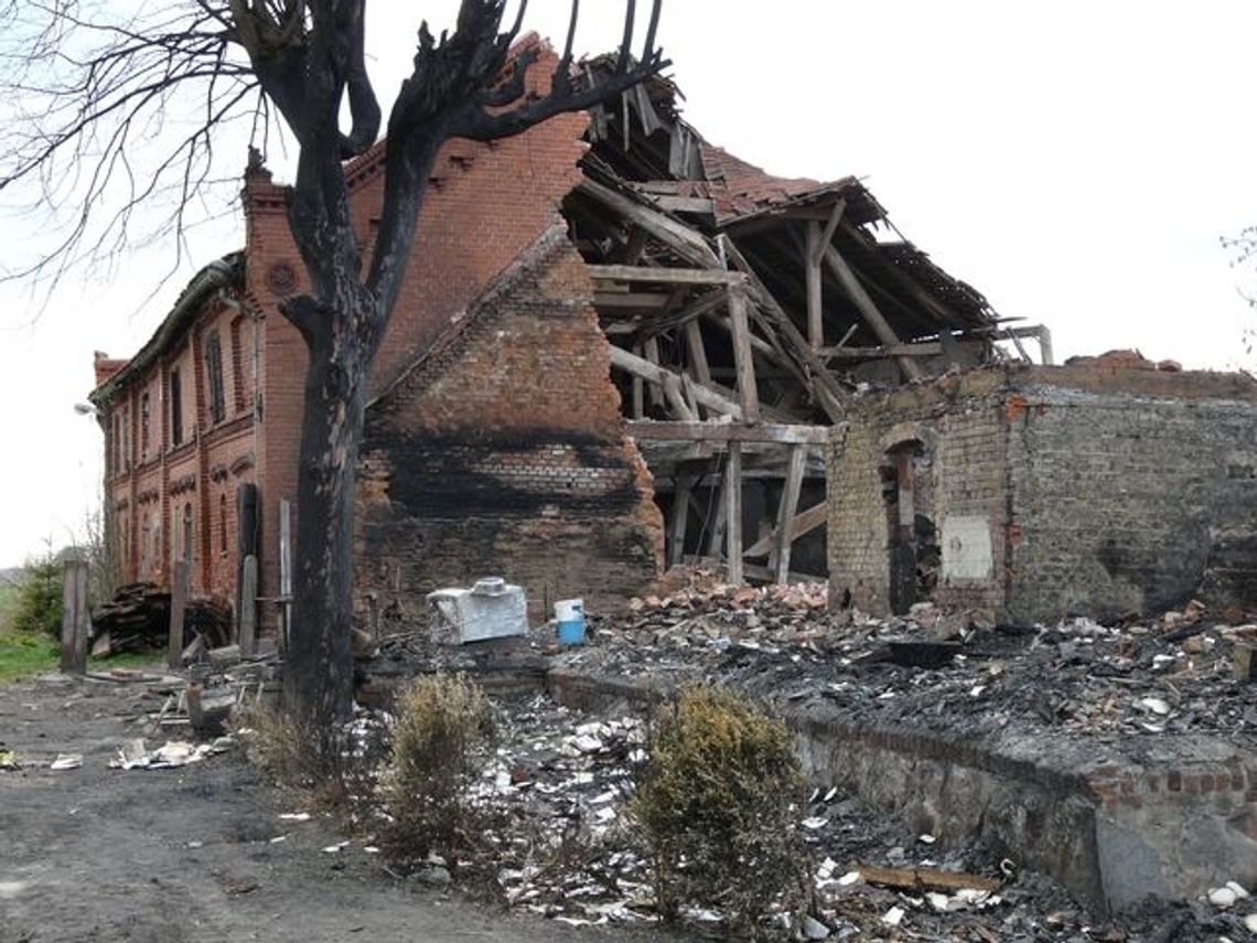 Z pustymi rękami po pożarach. Ludzie uciekali przed ogniem