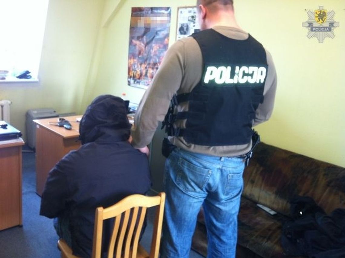 Z synkiem po okup za skradzine auto Z synkiem po okup za skradzine auto