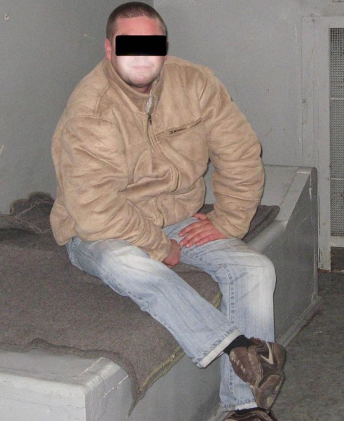 Zaatakował taksówkarza, bo... czekał za długo