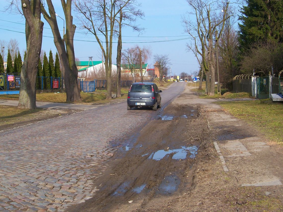 Zamieszanie z pieniędzmi na remont ul. 30 Stycznia