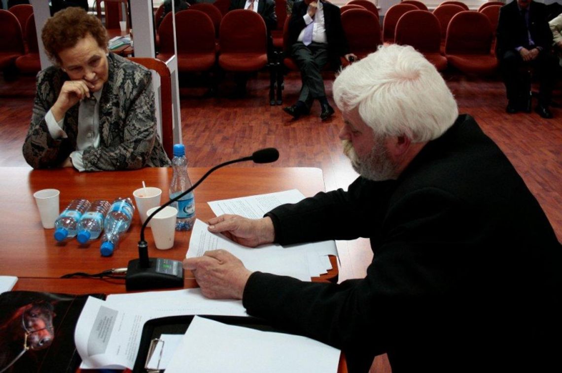 Zapalmy wspólnie znicze Zapalmy wspólnie znicze