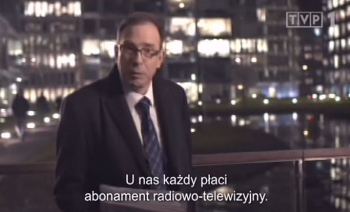 Zapuka kontroler i poprosi o dowód wpłaty za abonament telewizyjny Zapuka kontroler i poprosi o dowód wpłaty za abonament telewizyjny
