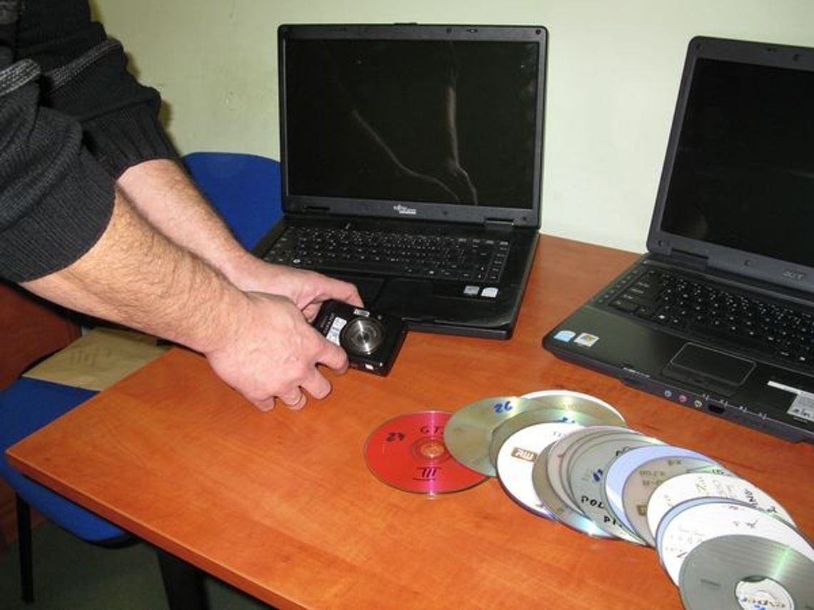 Zatrzymani za wyłudzenia i paserstwo Zatrzymani za wyłudzenia i paserstwo