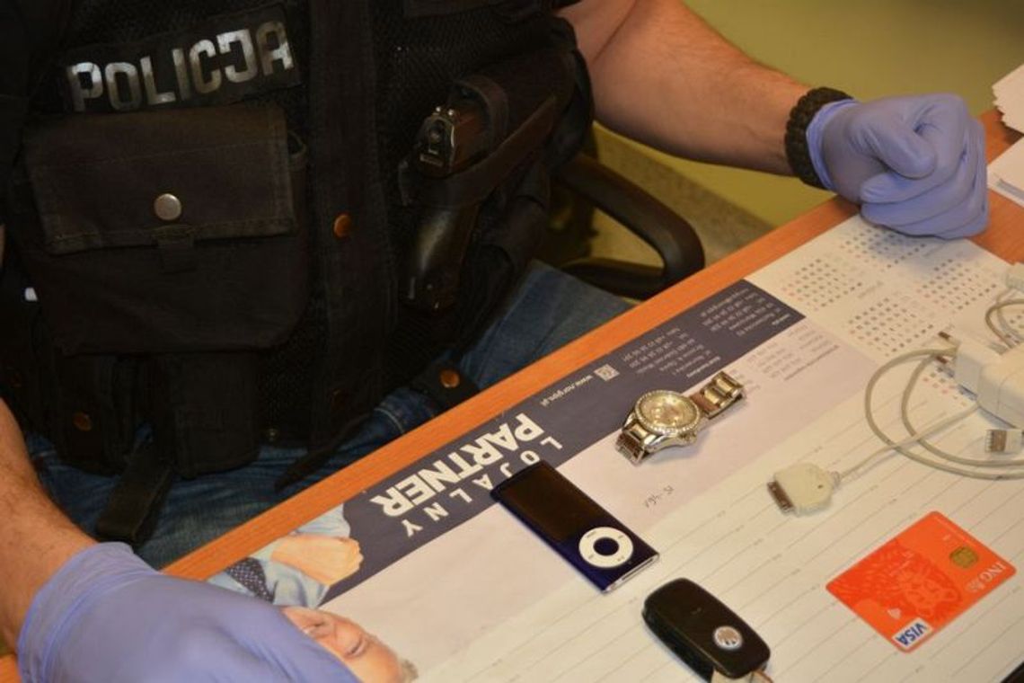 Zatrzymani złodzieje samochodu