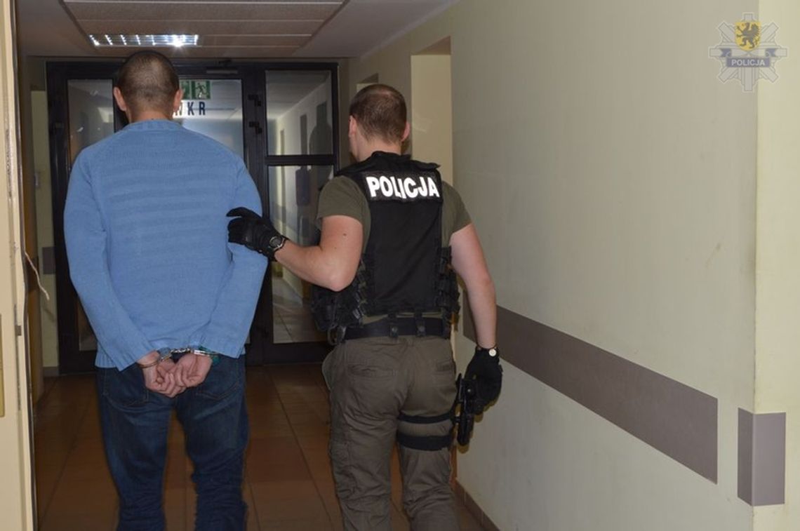 Zatrzymano sprawcę kradzieży motoru BMW z początku grudnia