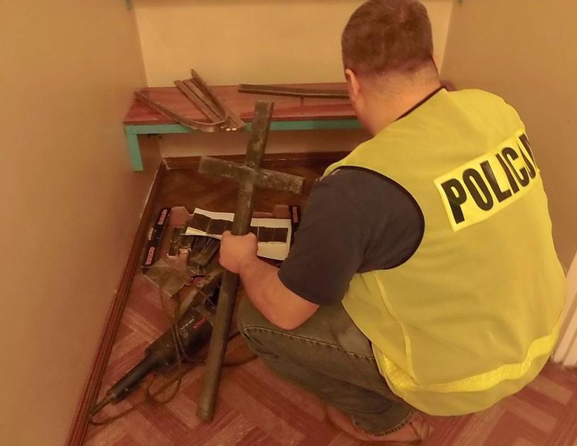 Zatrzymano złodzieja cmentarnego Zatrzymano złodzieja cmentarnego