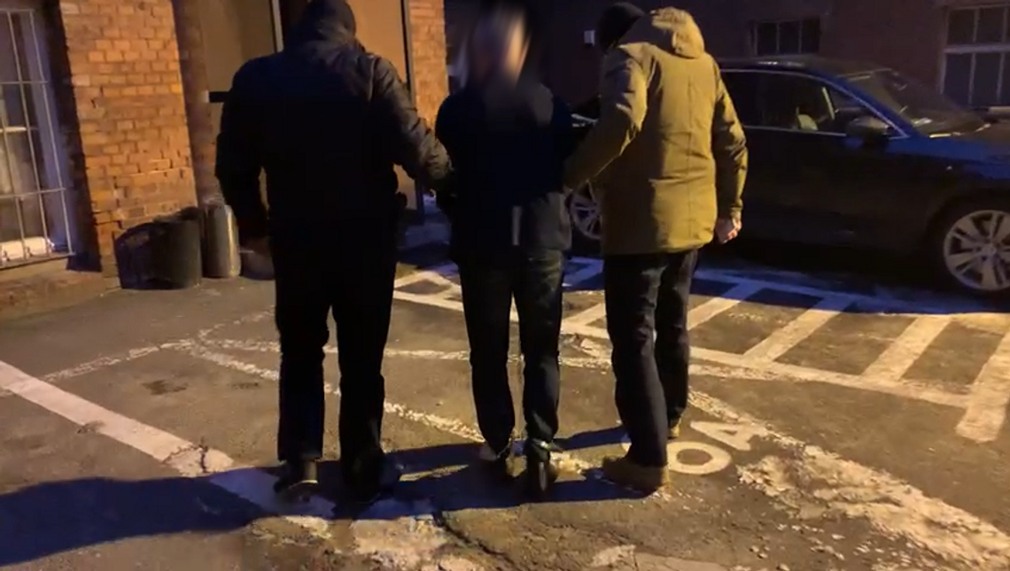 Zatrzymany poszukiwany międzynarodowym listem gończym Zatrzymany poszukiwany międzynarodowym listem gończym