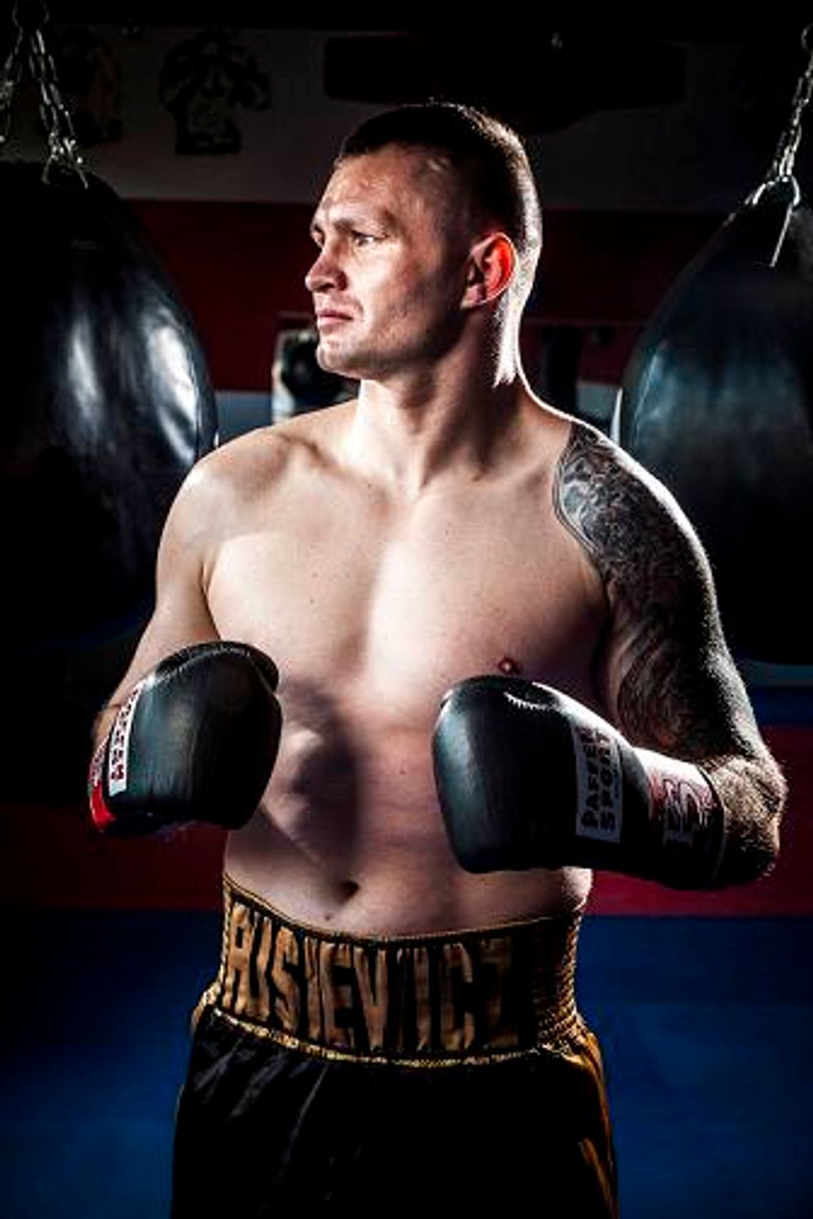 „Zawsze wracam do boksu”. Łukasz Rusiewicz – pięściarz i trener starogardzkiego Beniaminka „Zawsze wracam do boksu”. Łukasz Rusiewicz – pięściarz i trener starogardzkiego Beniaminka