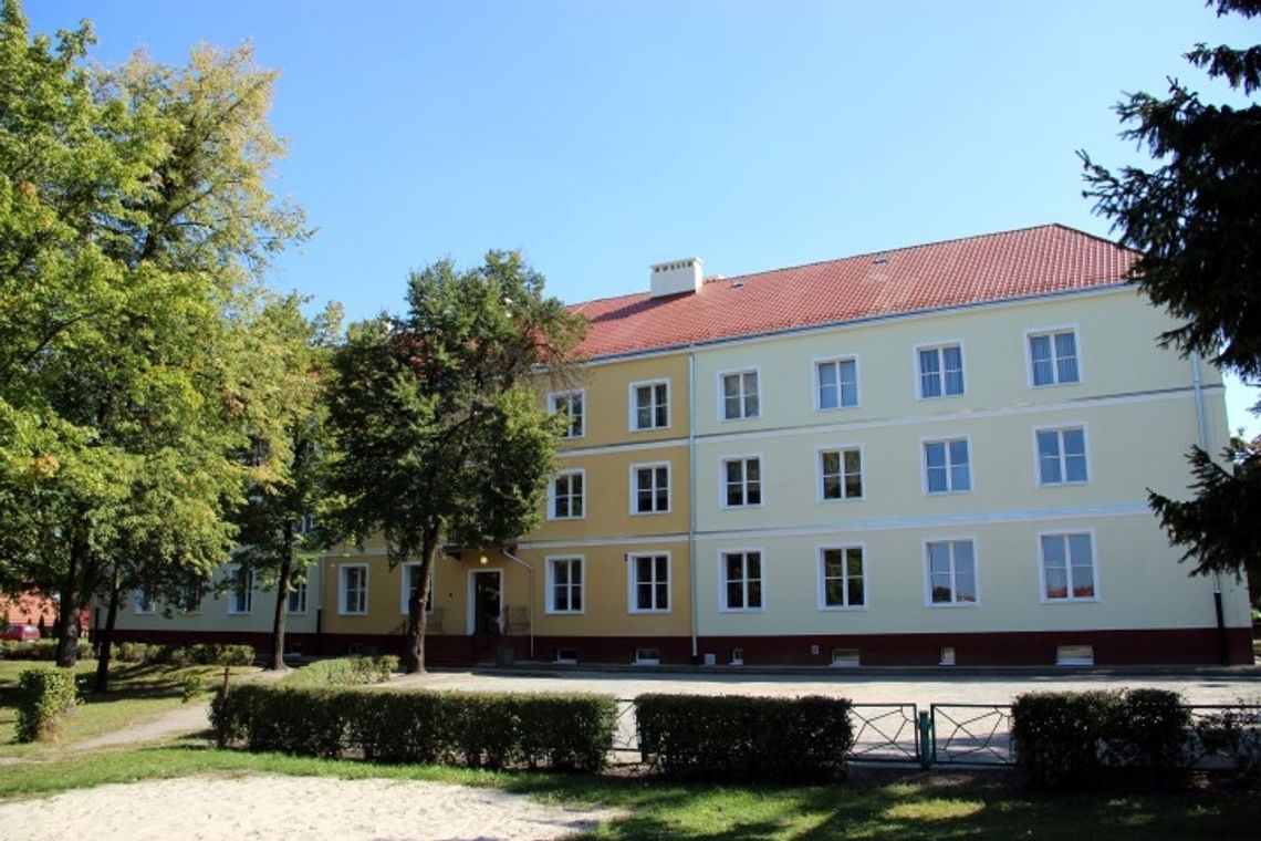 Zbudują ogrodzenie i  chodniki