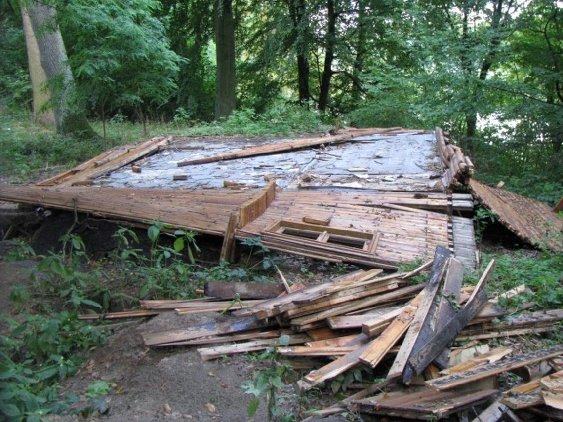 Zburzono dawny ośrodek wypoczynkowy Zburzono dawny ośrodek wypoczynkowy