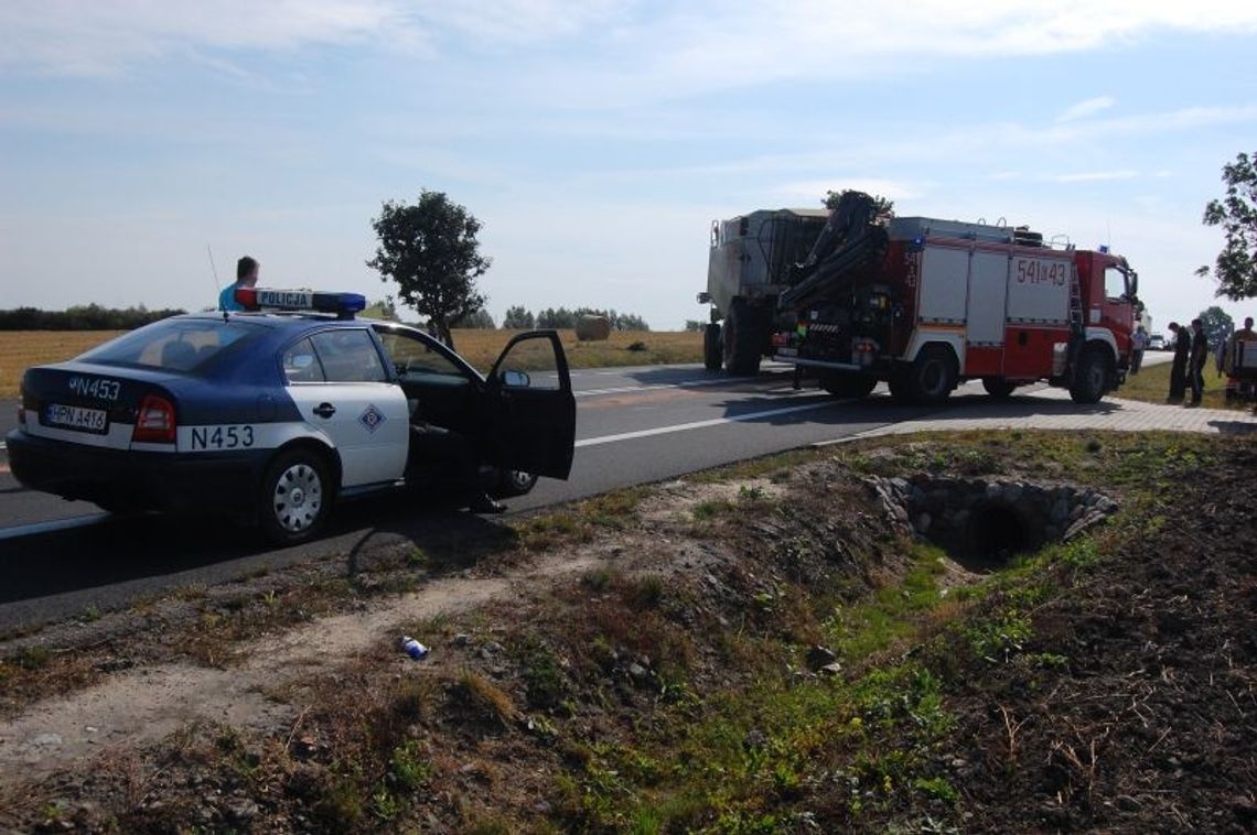Zderzenie kombajnu i osobówki na "jedynce"