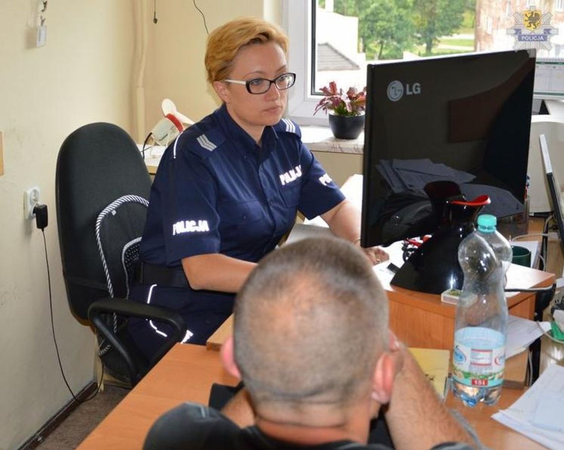 Zdewastował wnętrze sklepu i ukradł 500 zł. Jakby tego było mało posiadał narkotyki Zdewastował wnętrze sklepu i ukradł 500 zł. Jakby tego było mało posiadał narkotyki