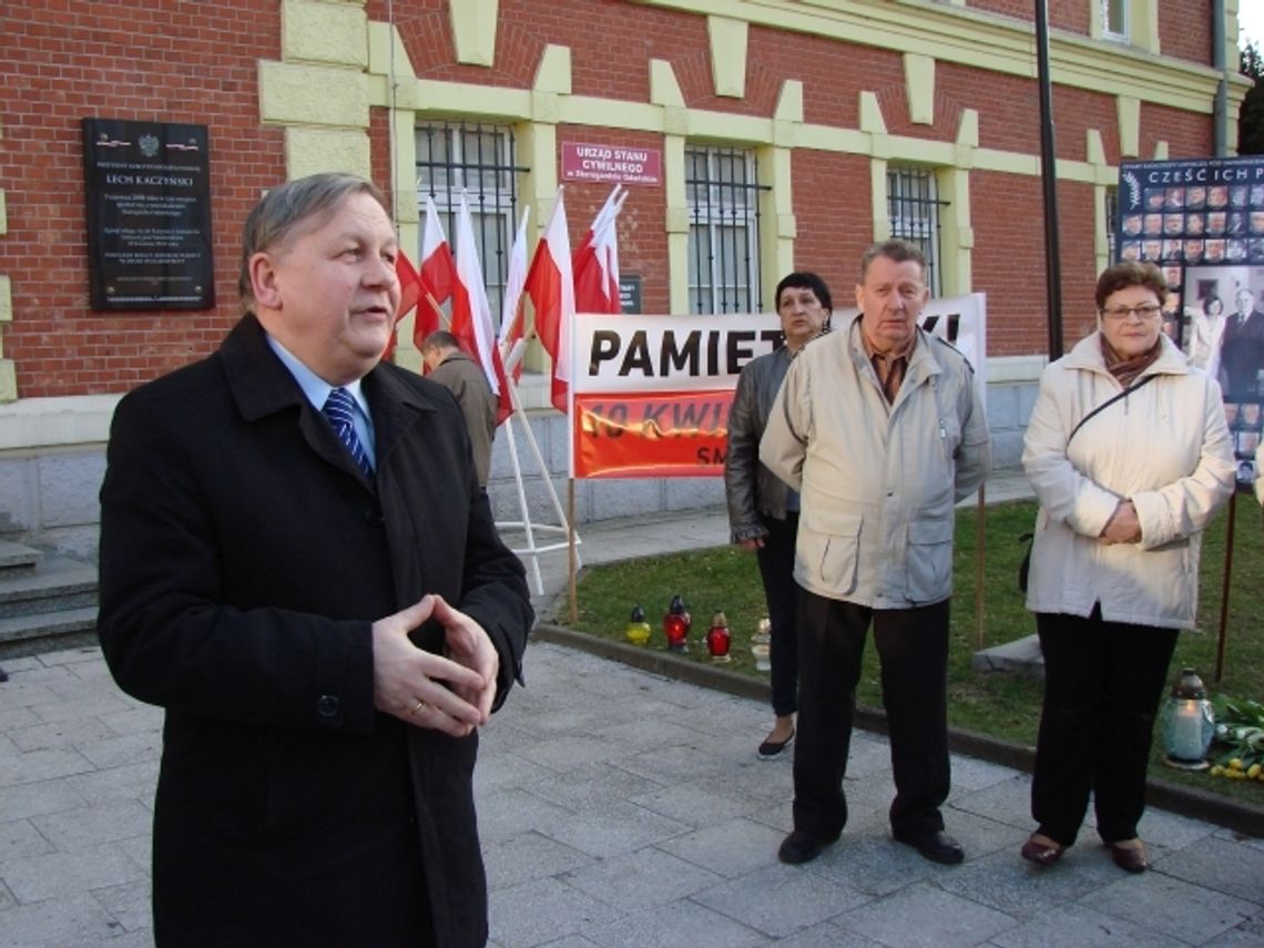 ZDJĘCIA: 5. rocznica "Smoleńska" w Starogardzie Gd. ZDJĘCIA: 5. rocznica "Smoleńska" w Starogardzie Gd.