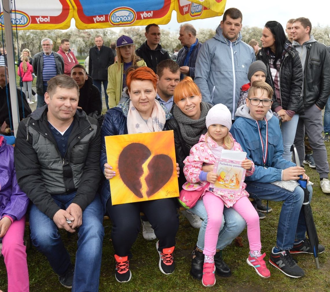 (ZDJĘCIA) BRAWO! 1022 osoby pobiegły dla pogryzionej Marysi!